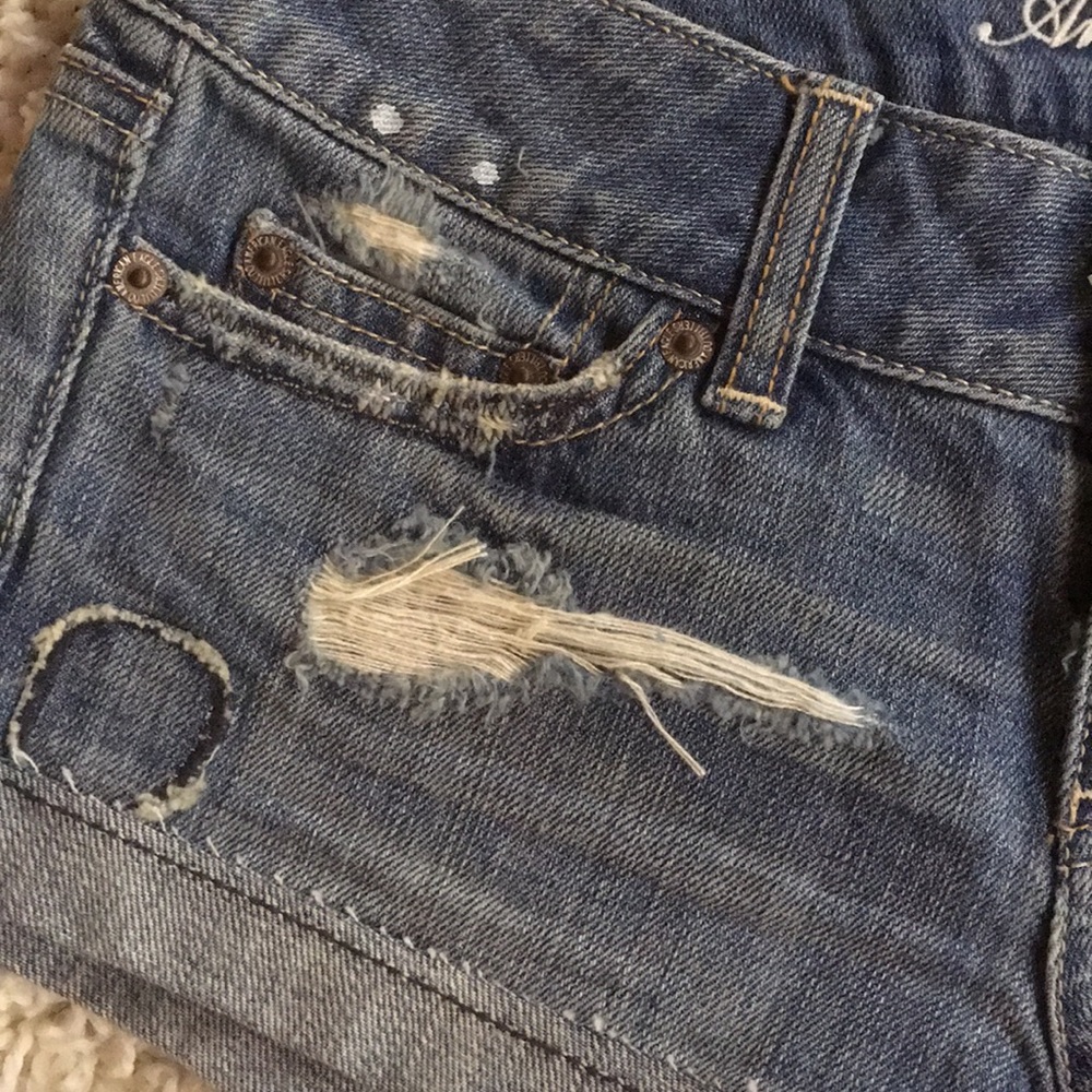 AEO Shortie Shorts NWT Size 00 - Picture 5 of 8